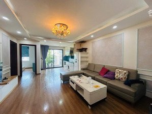 cho thuê căn hộ 2 phòng ngủ đủ đồ sky park cầu giấy vào ngay giá 18 triệu/ tháng