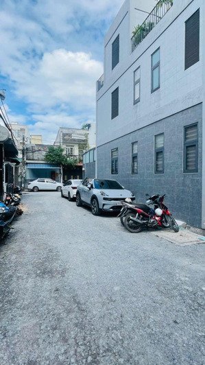 bán đất, hẻm xe hơi 6m thông ngay vườn lài, phú thọ hòa. dt: 4x14. xd tự do. giá: 6.5 tỷ tl