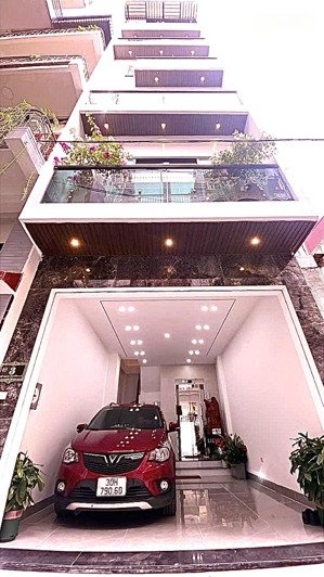 bán nhà 7 tầng.thang máy.oto vào nhà: 33.5m2,đường nguyễn văn cừ,long biên, hà nội, giá thỏa thuận