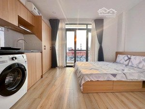 thuê phòng 30 m2 ban công full nội thất ngay nguyễn hữu cảnh lh trung 