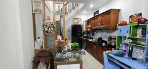 bán nhà 30m2 x 5 tầng dương nội, hà đông trước nhà thoáng rộng ô tô đỗ cửa ngày đêm