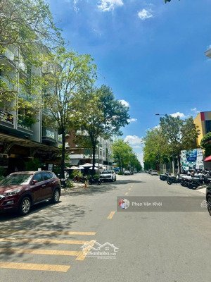 cho thuê shophouse vạn phúc city , dt : 5x20m nhà 1 trệt 5 lầu giá 35 triệu/ tháng