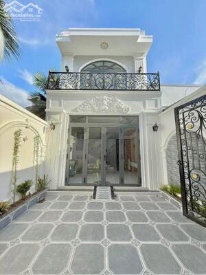 Nay lên hàng DT hơn 100m2 xe hơi nằm nhà, SHR chính chủ, giá cực hời