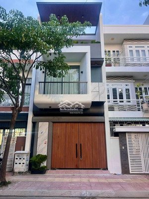 bán nhà mặt tiền đường nguyễn thị minh khai, phường 8, vũng tàu, gần bãi sau, nhà đẹp dọn về ở ngay