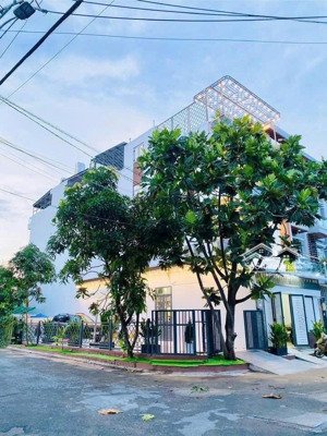 bán đất nhà xưởng kdc đào sư tích nhà bè. dt 1.900m2. giá 70 tỷ. 40 triệu.m2. gpxd 7 tầng