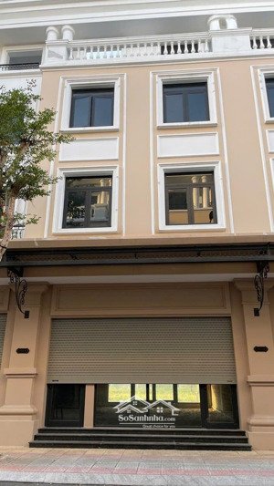 bán vincom shophouse royal park quảng trị