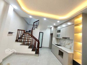 nhỉnh 6 tỷ có ngay nhà mỹ đình - trung tâm nam từ liêm - mặt tiền rộng - ngõ ba gác chạy - gần ô tô