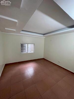Chuyển nhượng căn nhà 3,5 tầng cạnh TĐC A51 Ô tô vào tận nơi