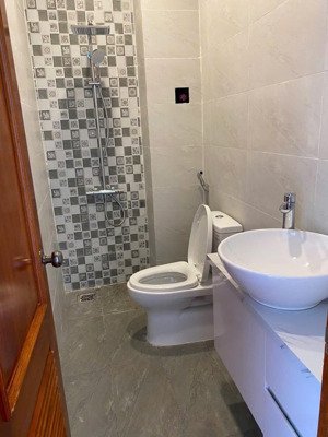 bán nhà cmt8 quận tân bình diện tích 60m2 công nhận giá tốt