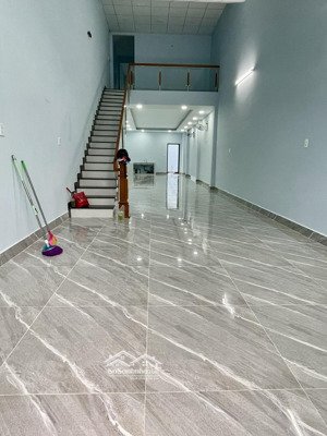 cho thuê nhà đường hồ học lãm, bình tân ngay siêu thị go, dt: 4.3x29 giá 13 triệu/th nhà mới