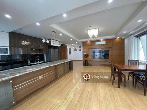 penthouse 126m²+sân vườn 45m², view 1/2 sài gòn, giá rẻ không tưởng, được sống nghỉ dưỡng mỗi ngày