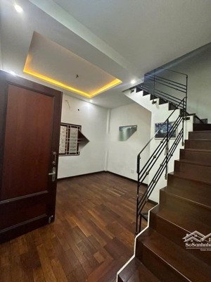 cho thuê mặt bằng 1 trệt 1 lầu giá rẻ - trung tâm thảo điền - giá thuê 10triệu/tháng