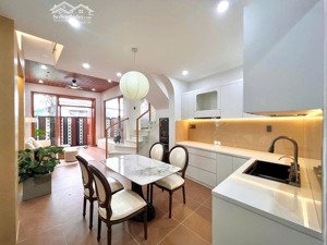 bán gấp nhà phố, mặt tiền đường 22 tháng 12, giá sốc, cách aeon thuận an 10 phút