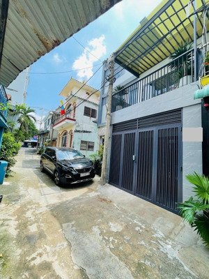 bán nhà 2 tầng mới 10%, hẻm xe hơi 5m đường số 5 linh xuân, 64m2 giá chỉ 4.95 tỷ tl.