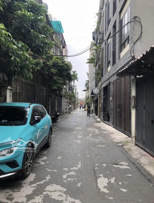 hot! nguyễn khánh toàn, cầu giấy-lô 3 góc thoáng-phân lô ô tô đỗ cửa-chỉ 14.8 tỷ