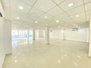 chính chủ cho thuê sàn văn phòng 155m2 bình thạnh 45tr