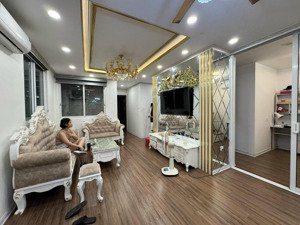 chuyển nhượng căn hộ 77,2m2 thiết kế 3pn2wc. giá bán 3,95 tỷ. eurowindow river park. lh 