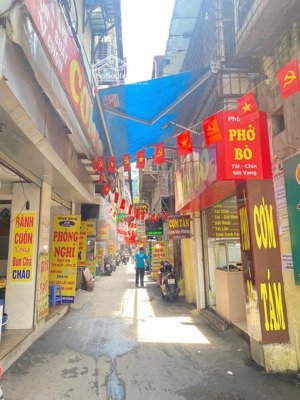 bán đất tặng nhà 3 tầng đống đa - diện tích 34m - mặt tiền 5,6m sổ đỏ - nhỉnh 5 tỷ 
