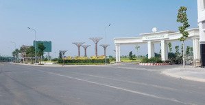 đất nền sân bay quốc tế long thành sổ đỏ từng nền giá chỉ 2.2tỷ/1 nền bank hỗ trợ vay 70%