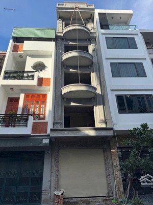 siêu phẩm xây mới lê hồng phong thang máy full nội thất