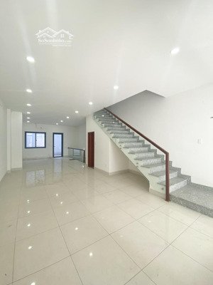 cho thuê gấp villa mystery saigon 100m giá siêu tốt chỉ 42 triệu/tháng!