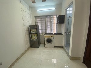 5 chdv mới đối diện phan xích long, giáp q1, máy giặt riêng, checkin ngay