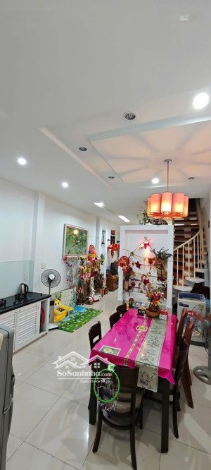 nhà nguyên căn full nội thất hẻm 10m nguyễn thế truyện. phường tân sơn nhì. 1t1l 4x18m. 3pn. 18tr