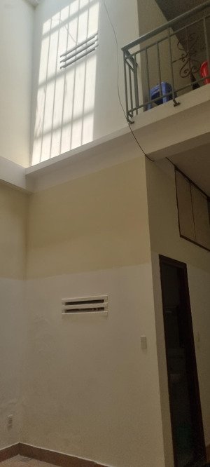 cho thuê nhà mặt phố 256 nguyễn tri phương, 20 triệu, 150m2, giá ưu đãi