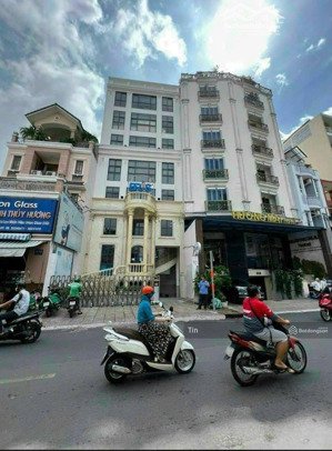 tin thật, bán tòa nhà mt nguyễn phúc nguyên p05 quận 3, dt:13x23 kc 7 tầng hdt 350tr giá 100 tỷ