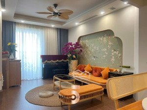 chính chủ cần bán gấp căn hộ hd mon -2 ngủ 62m2 - giá nhỉnh 5 tỷ lh : 