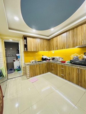 bán nhà đường hoàng hoa thám, phường 5, quận phú nhuận dt: 70m bán 8 tỷ