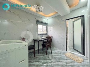 cho thuê phòng dạng 1pn tách bếp, ban công thoáng mát, giá tốt ở thủ đức