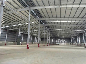 cho thuê kho xưởng kcn bến lức. diện tích 12.000m2, nhà xưởng 7.550m2.