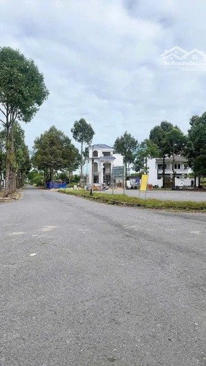 chính chủ gửi bán lô góc đường số 2 và đường số 11 thuộc kdc đại dương, phường 6,tp. tân an,long an