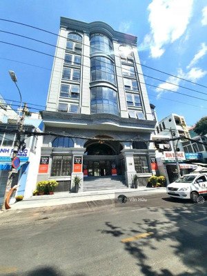 tòa nhà vp mặt tiền trường sơn, q. tân bình - dt: 9x35m - hầm 10 tầng - hđt: 380 triệu - giá 80 tỷ