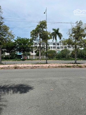 chính chủ gửi bán lô đất kdc đại dương, phường 6, tp.tân an, long an.