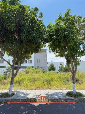 bán lô đất đường t12 kđt an bình tân đối diện khu đất toà nhà, đã có sổ hồng giá rẻ 57.2tr/m2.