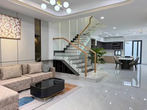 nhà đẹp mới xây kđt thái hưng gói 5 mỹ gia thiết kế hiện đại, nội thất xịn chỉ 7,55 tỷ/ 
