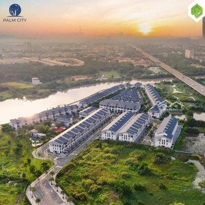 cần bán nhà phố 125m2 giá chỉ 10.8 tỷ có vat, thanh toán -nhận nhà ngay. lh hương trầm