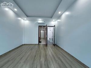 hiếm ! bán nhà phố lê trọng tấn hà đông. 60m, 5 tầng, thang máy xịn , nhà mới, giá 13,8 tỷ