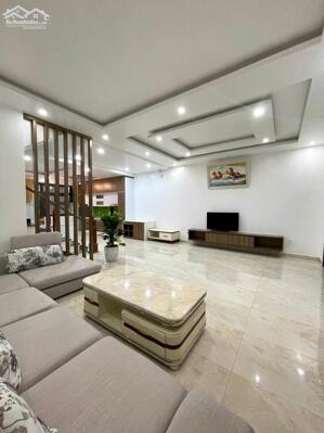 Cho thuê nguyên căn liền kề Paris cực đẹp