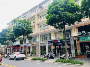cho thuê shophouse sala quận 2 - hầm 4,5 lầu , hoàn thiện có thang máy