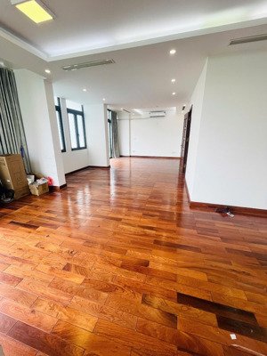cho thuê văn phòng khu hàm nghi-nam từ liêm-hn diện tích 80m2 giá thuê 16tr/tháng lh 