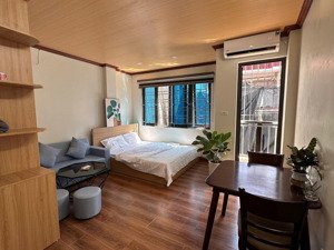 cho thuê ccmn 1 ngủ 1 bếp, 37m2, giá sốc 4,9 triệu tại lạc long quân, tây hồ, hà nội đẹp xuất sắc