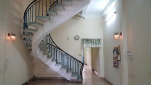 cho thuê nhà mặt tiền quốc lộ 22 hóc môn 185m² 2 lầu 1 trệt 5pn 3 wc