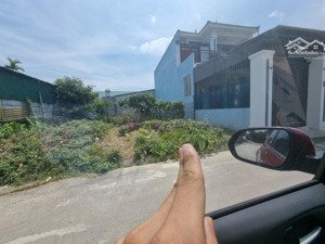 đất mặt đường trung nội, bên cạnh sân bóng và trường cấp 2 nghi liên cực thoáng, 104m2 chỉ 1,82 tỷ
