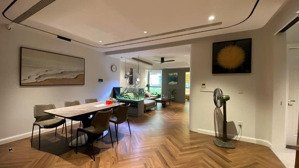 bán căn hộ siêu vip, hướng mát, tầng cao, view công viên trung tâm 6.5ha ciputra