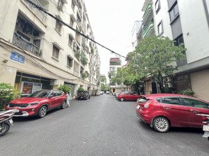 phân lô phố nghĩa đô, hoàng quốc việt quanh 30 tỷ 100m2 mt8,5m đường 4 ô tô tránh