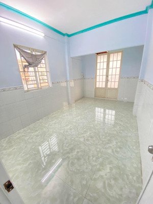 nhà riêng 3 tầng 2pn 3wc sổ hồng riêng hoàn công tại phước long,thủ đức,tp hồ chí minh chỉ 3.5 tỏi