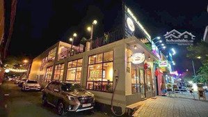 nhà góc 2 mặt tiền trần não, q2 - 42 tỷ, cafe highland thuê 103 tr/tháng, dt: 6,5m x 28m